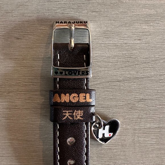 Gwen Stafani - Angel Watch - Picture 3 of 5